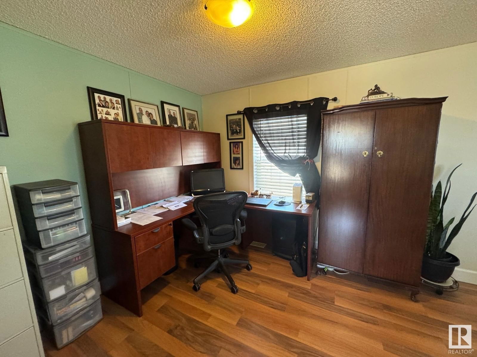 59 3400 48 ST Image 10