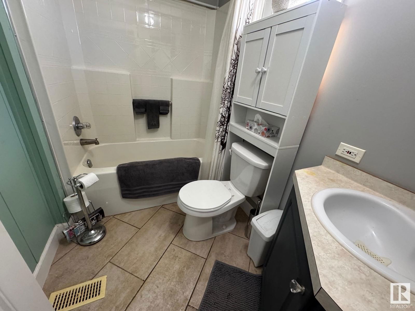 59 3400 48 ST Image 18