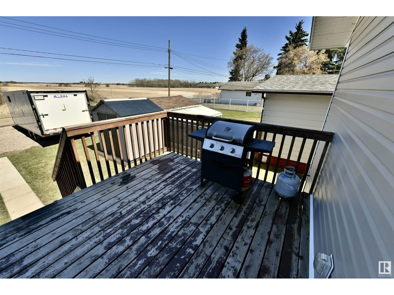 5230 55 AV Image 25