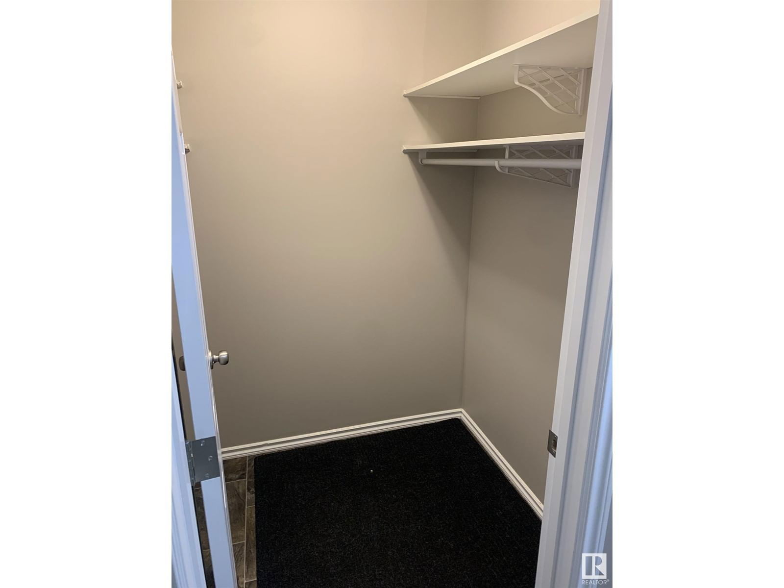 5230 55 AV Image 40