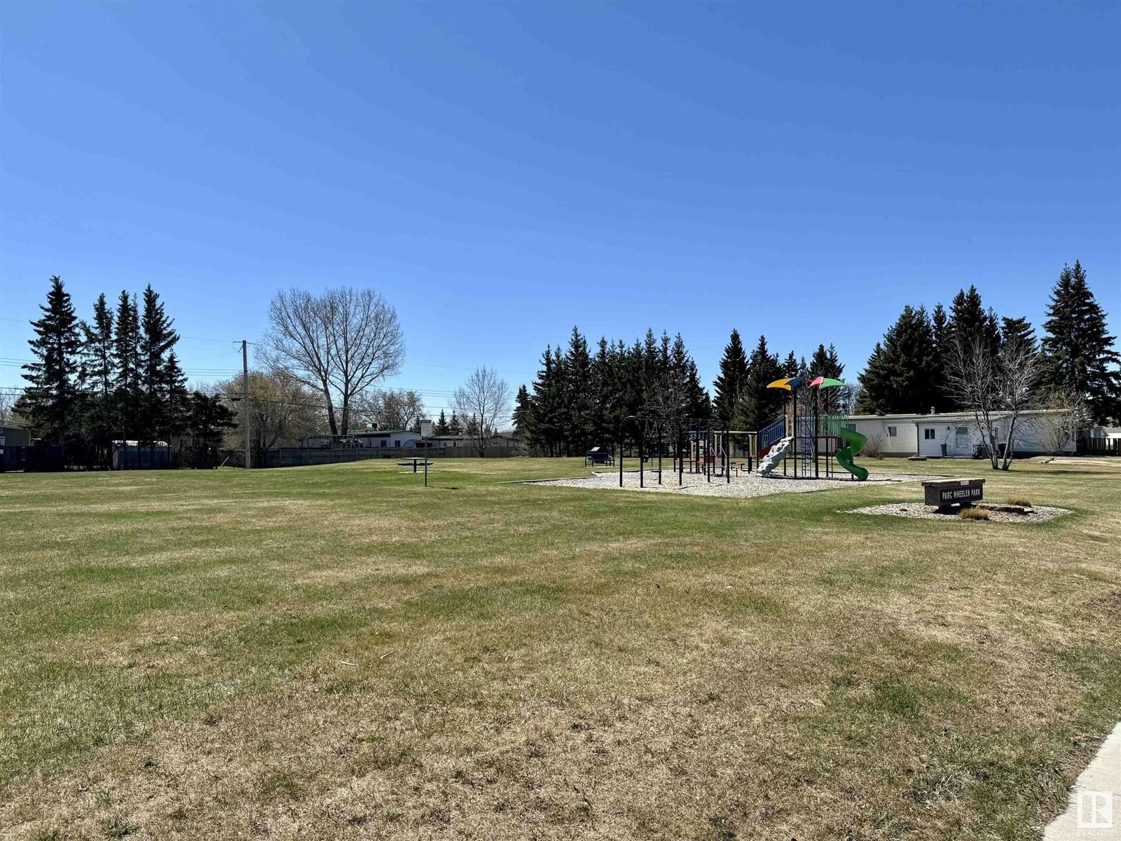 5230 55 AV Image 46