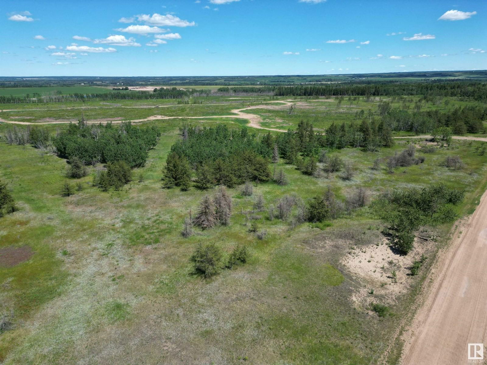 584 - 160 RR TWP Image 2