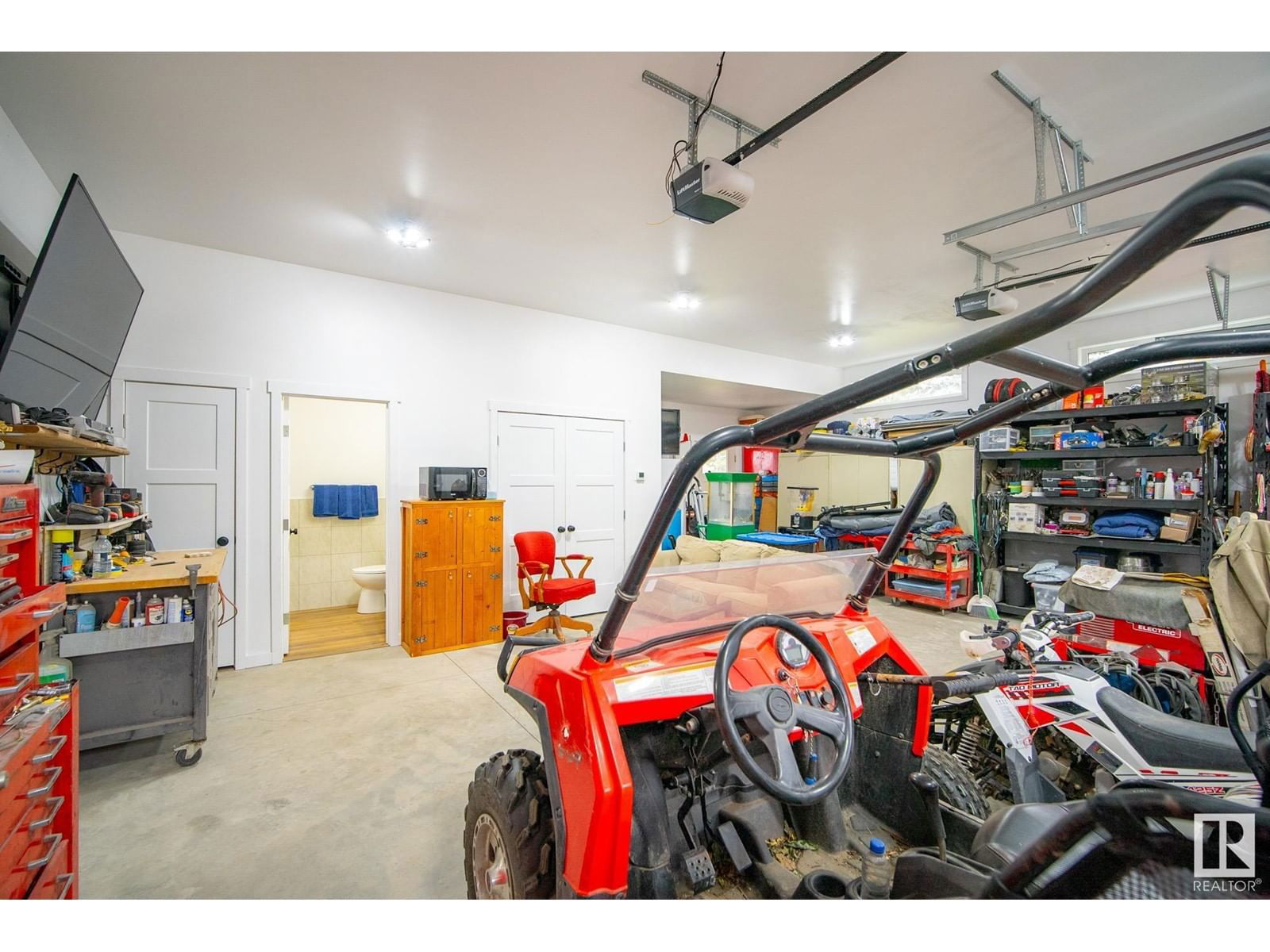 #4 - 3215 TWP ROAD 574 Image 39
