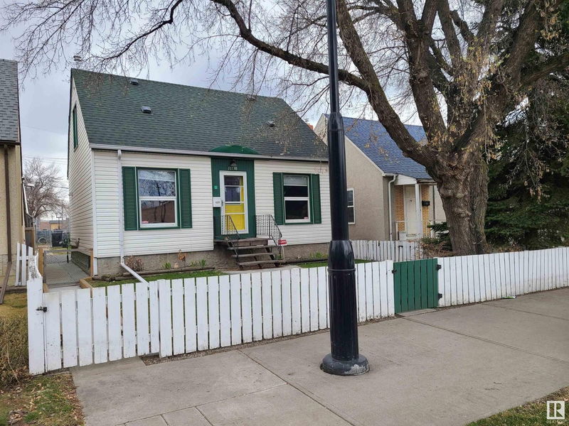 Nw - 11738 86 St Edmonton, Alberta