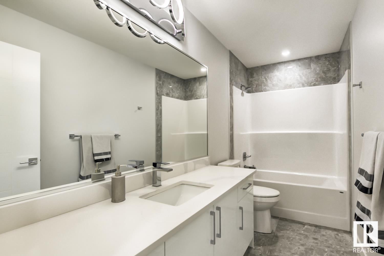 3808 46 AVENUE Image 19