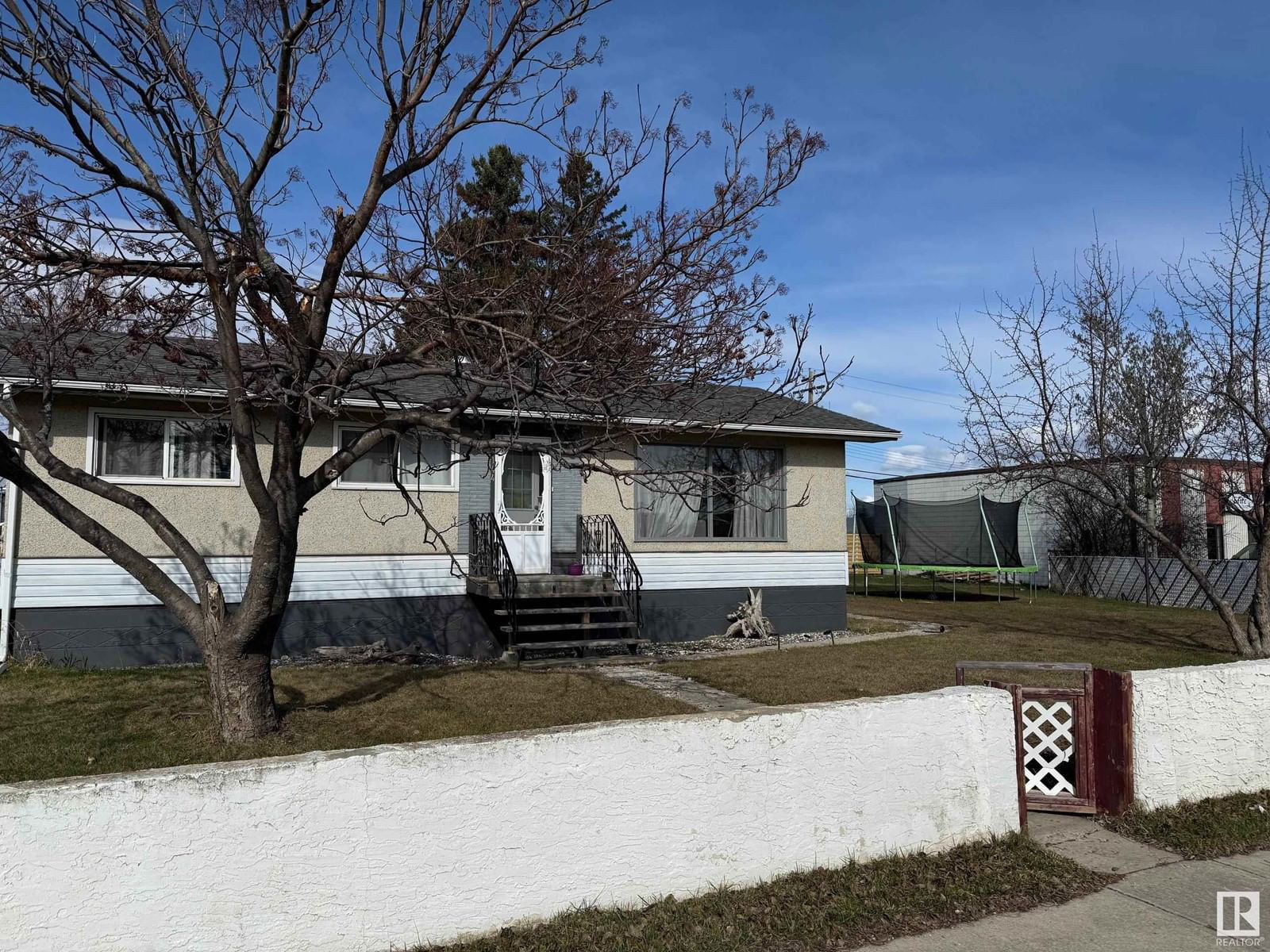 Primary Property View