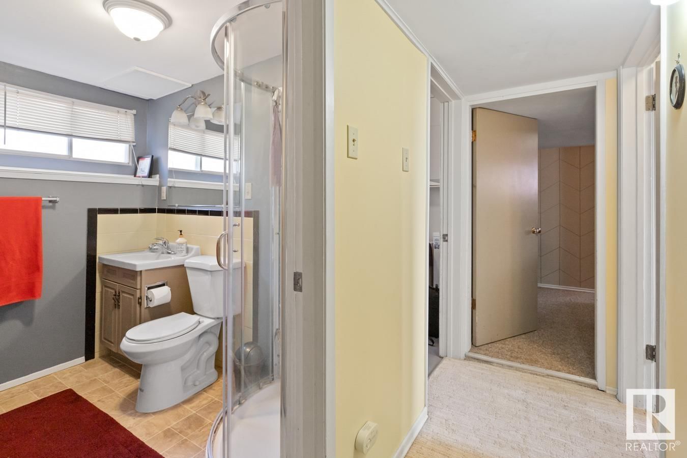 NW - 4904 104A AV Image 33