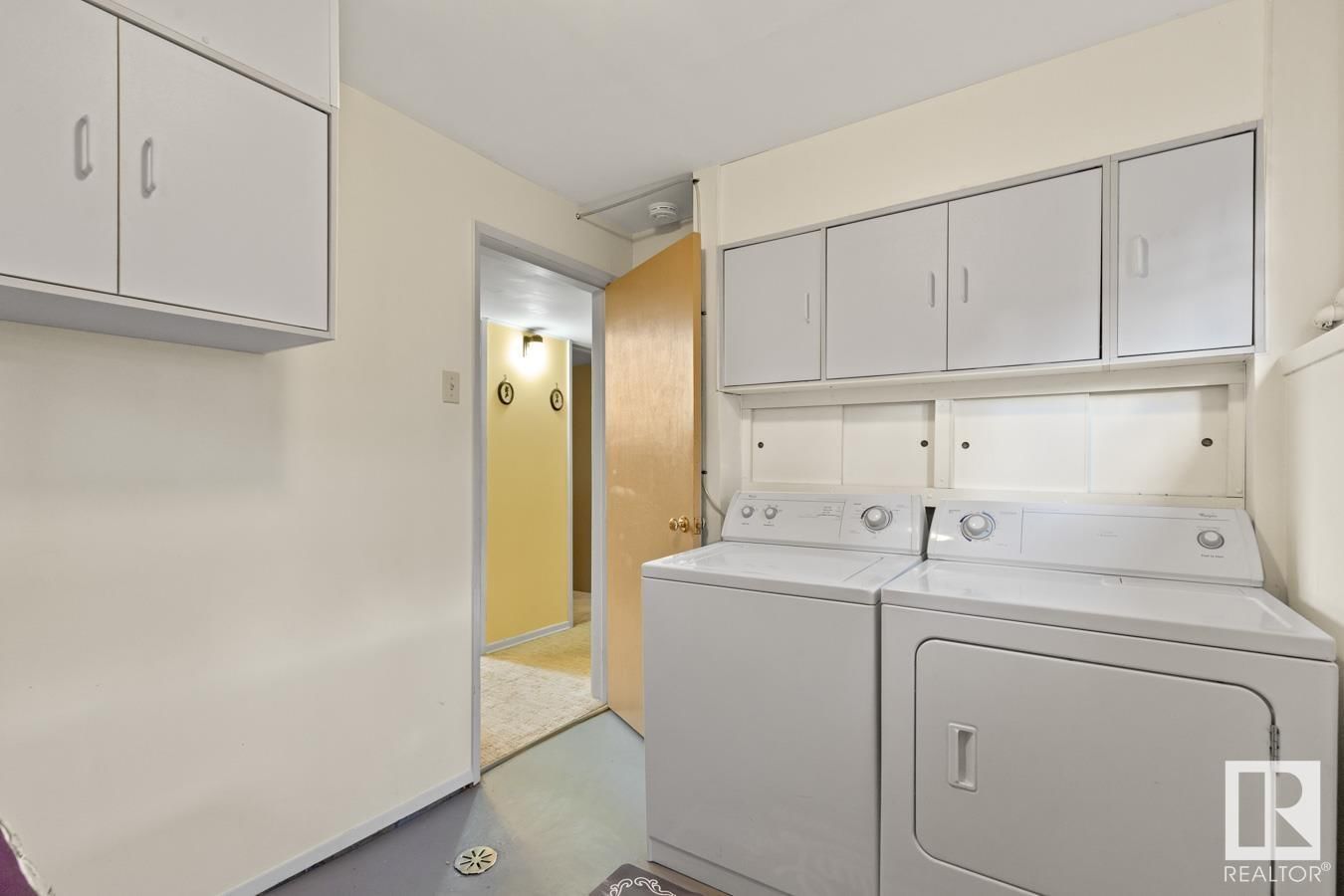 NW - 4904 104A AV Image 35