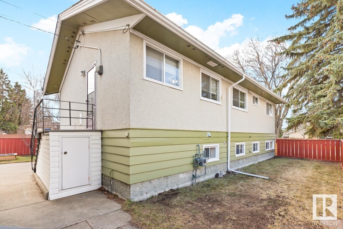 NW - 4904 104A AV Image 39