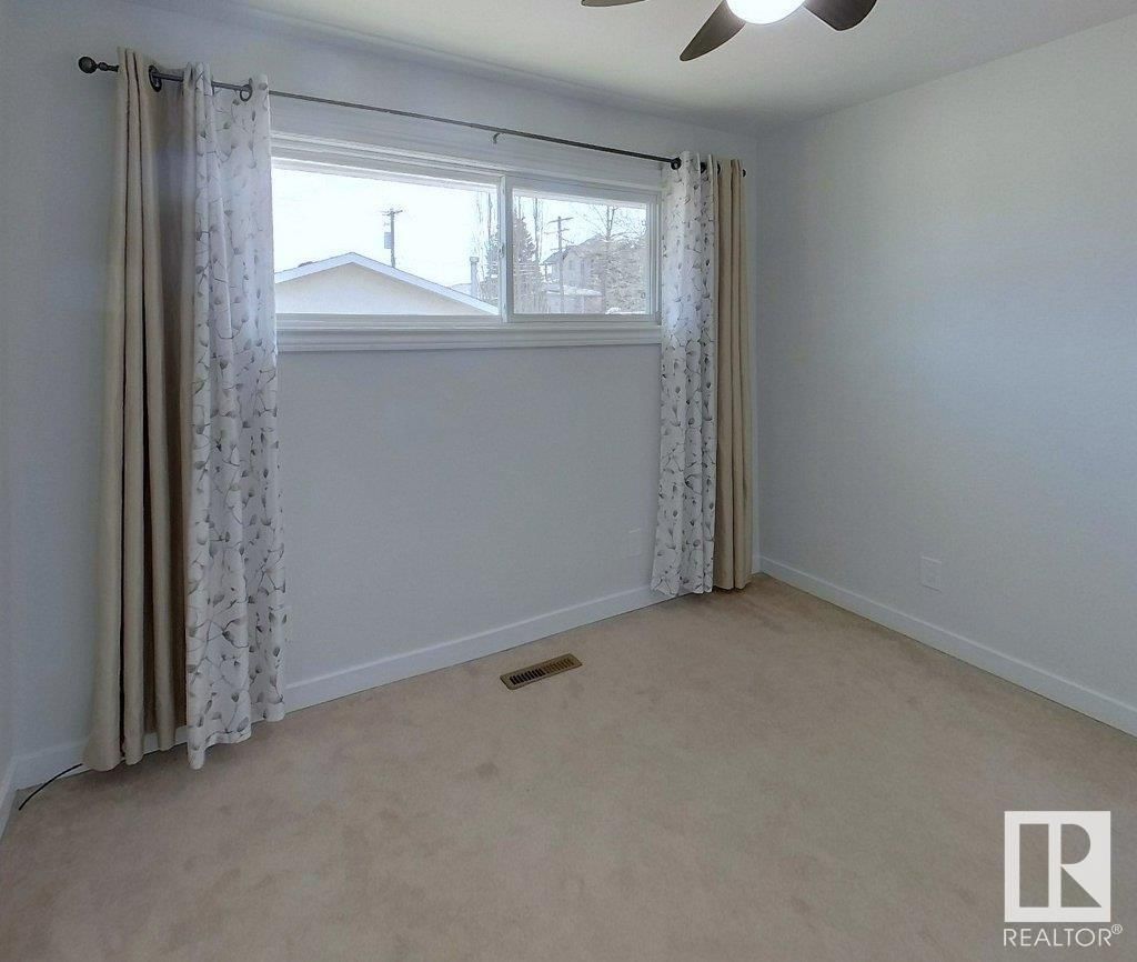 4503 48 ST Image 34