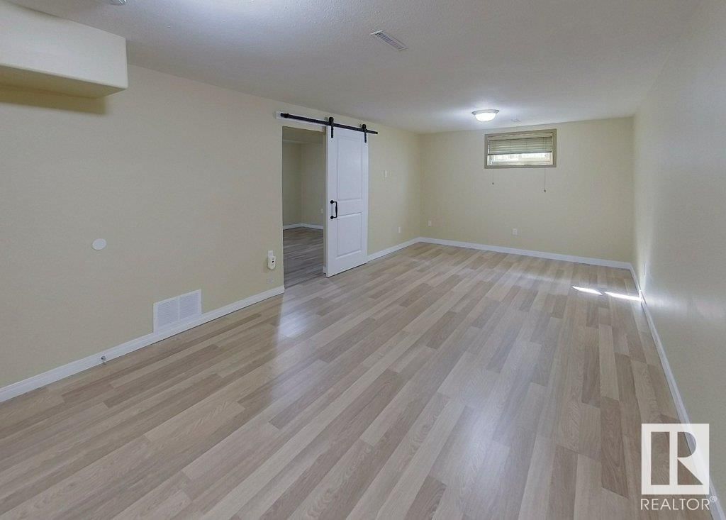 4503 48 ST Image 46