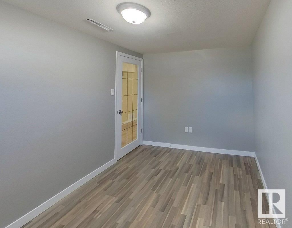 4503 48 ST Image 54