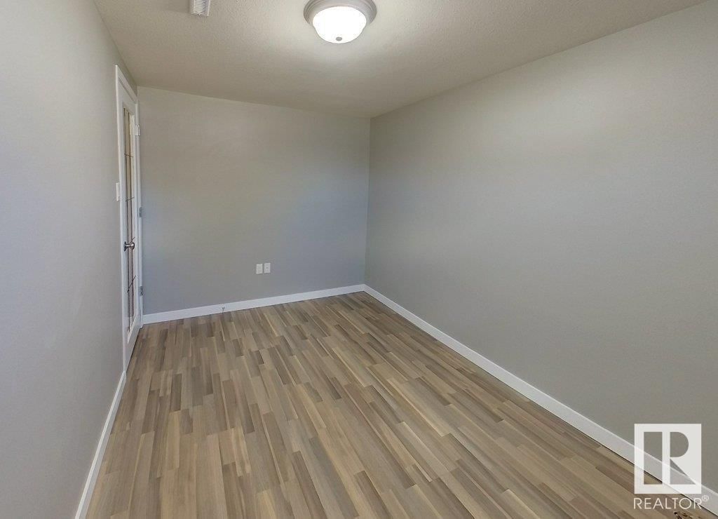 4503 48 ST Image 55