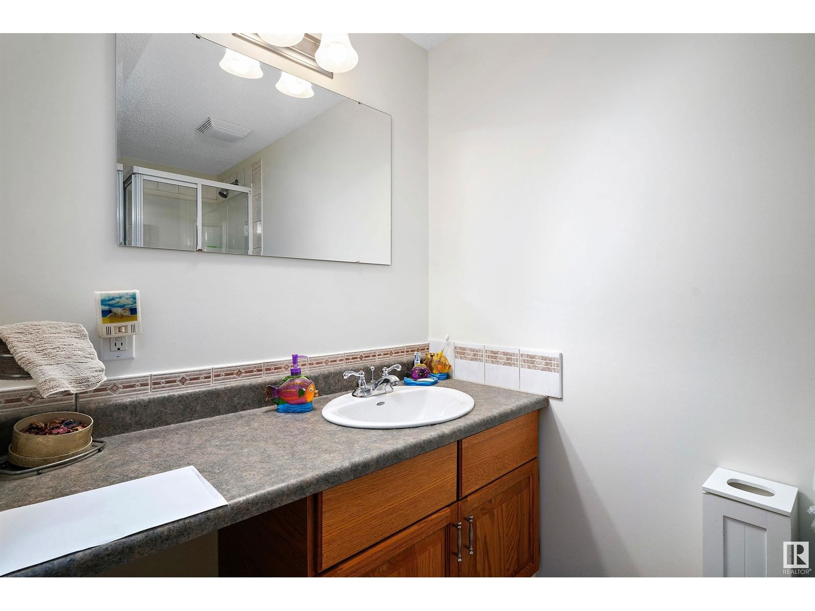 49229 RR 263 Image 40