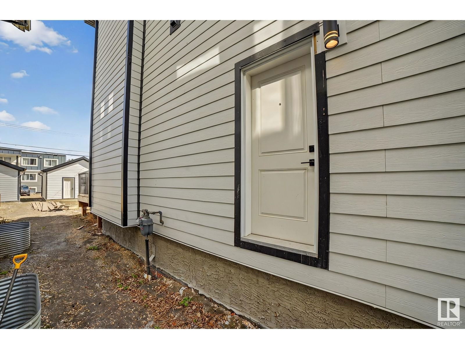 11017 125 ST Image 49