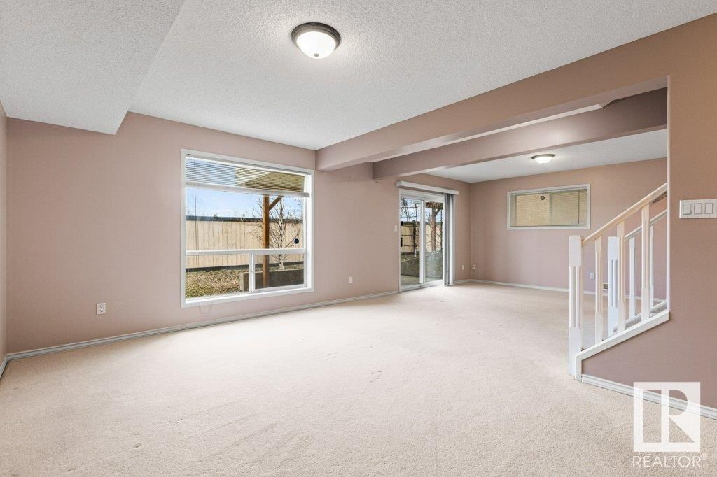 #6 - 920 119 ST Image 63