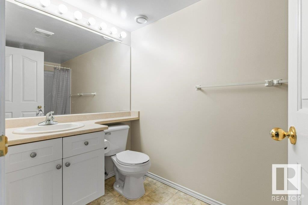 #6 - 920 119 ST Image 66