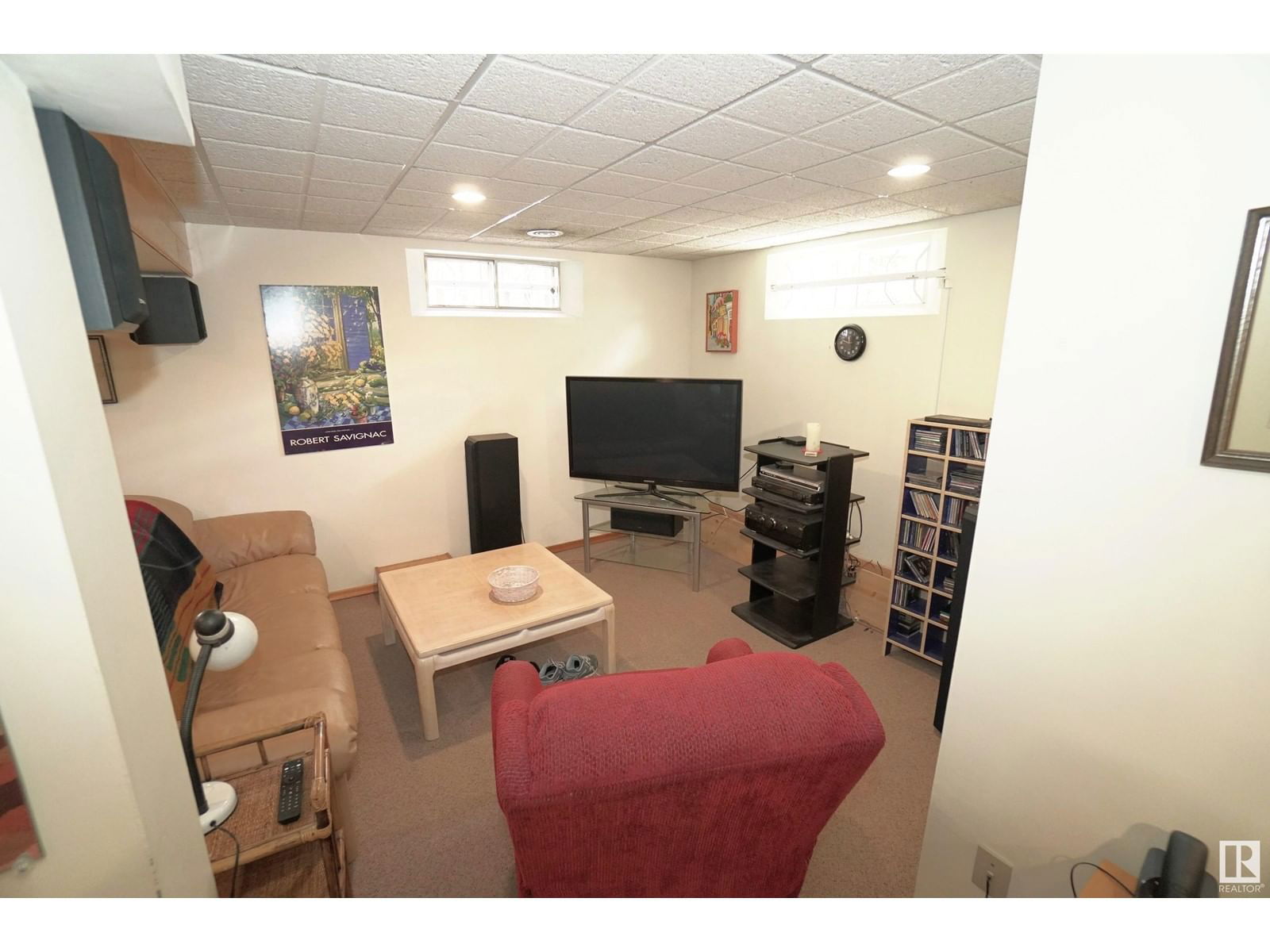 9411 139 Av Edmonton, Alberta
