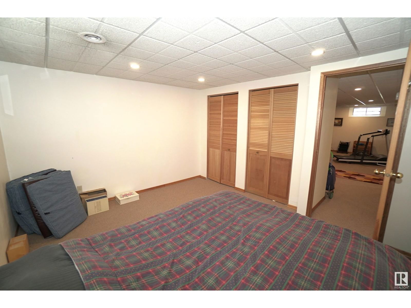 9411 139 Av Edmonton, Alberta