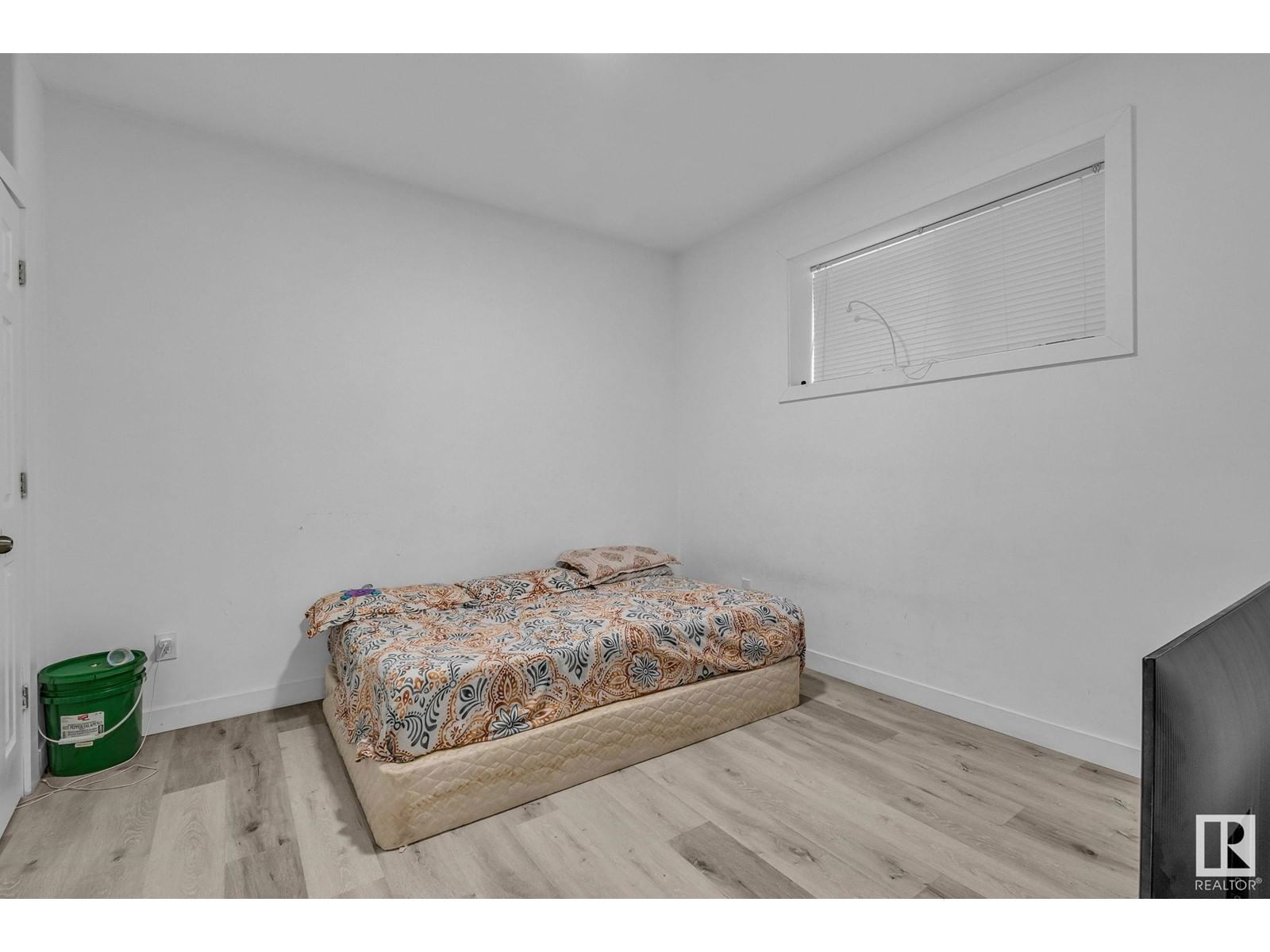 SW SW - 16207 34 AV Image 10