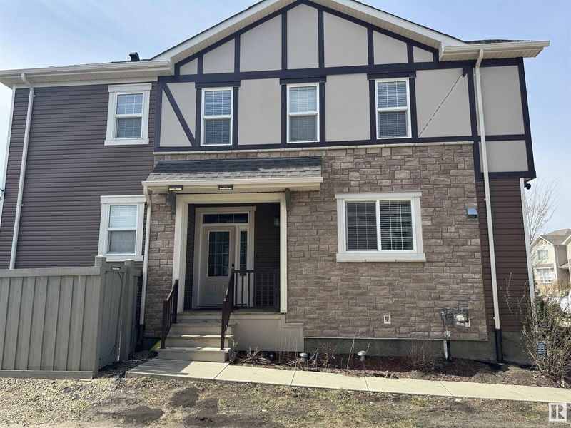 8125 Chappelle Wy Edmonton, Alberta