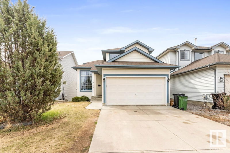 9109 164 Av Edmonton, Alberta