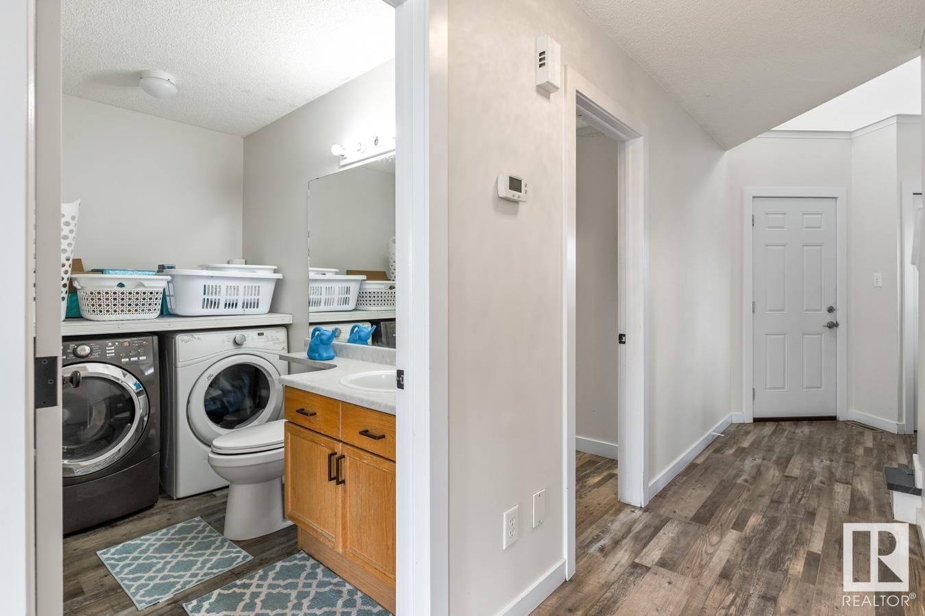 9109 164 Av Edmonton, Alberta