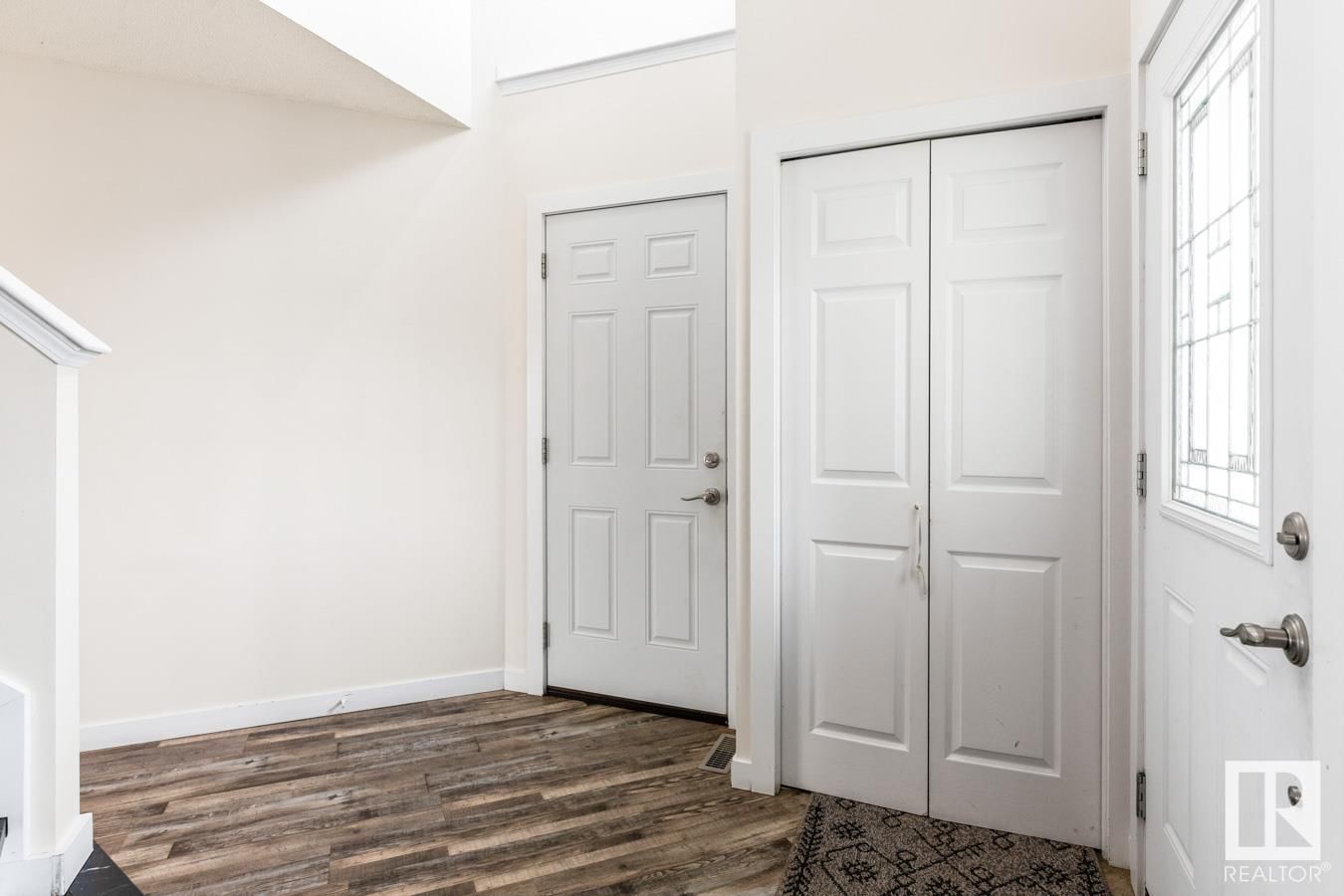 9109 164 Av Edmonton, Alberta