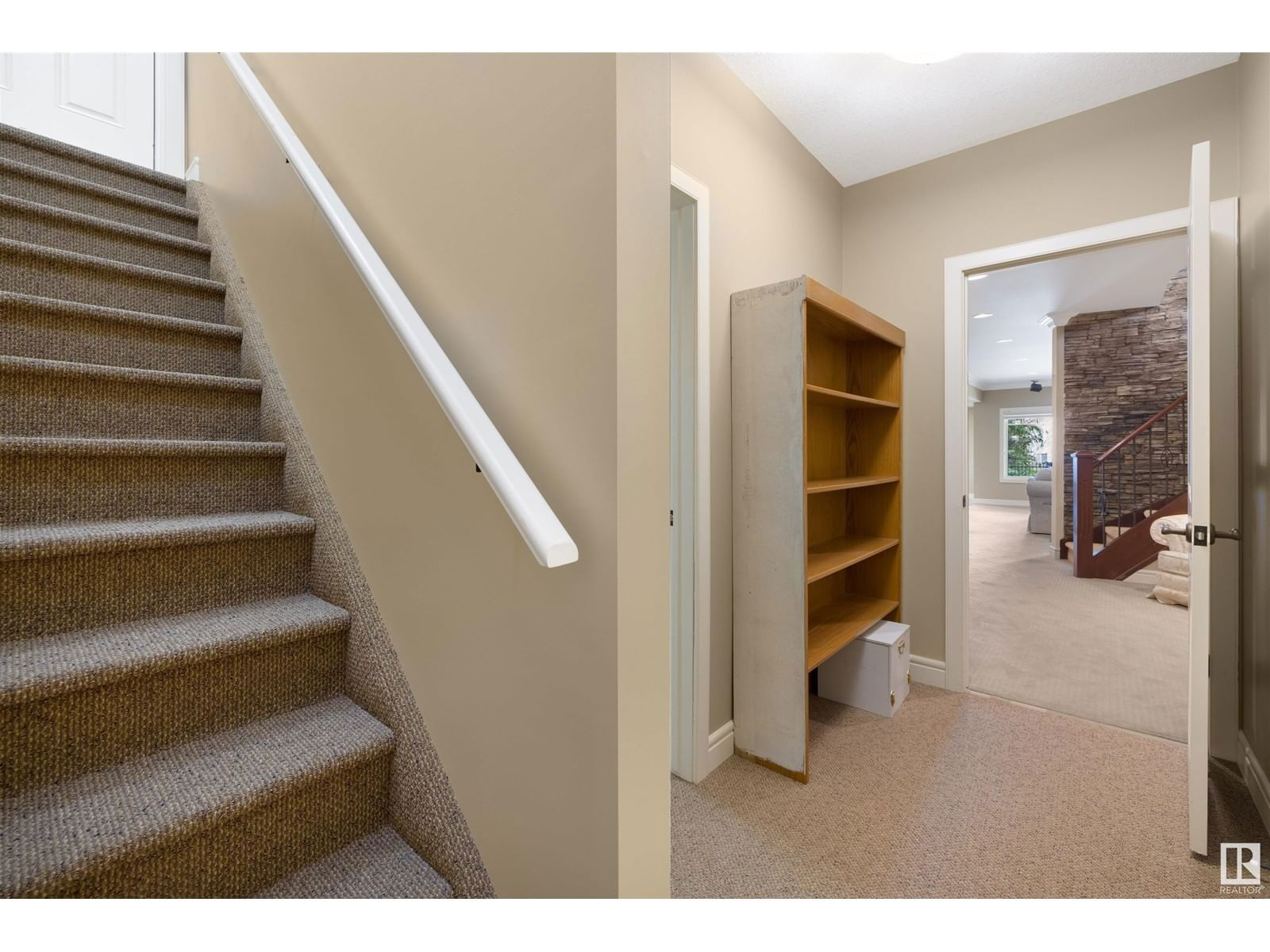 2417 TEGLER GREEN GR Image 47