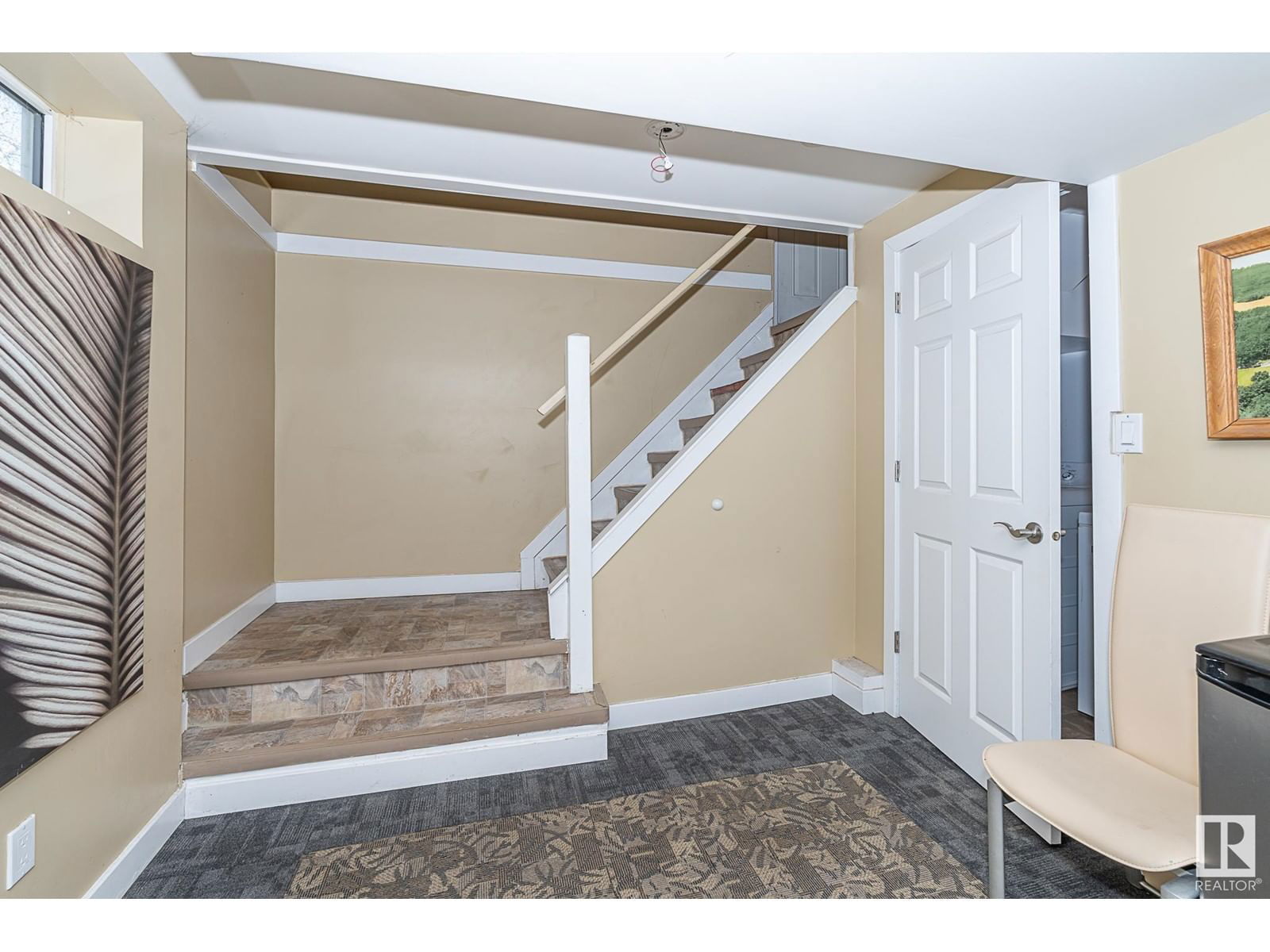 Nw - 16533 105a Av Edmonton, Alberta