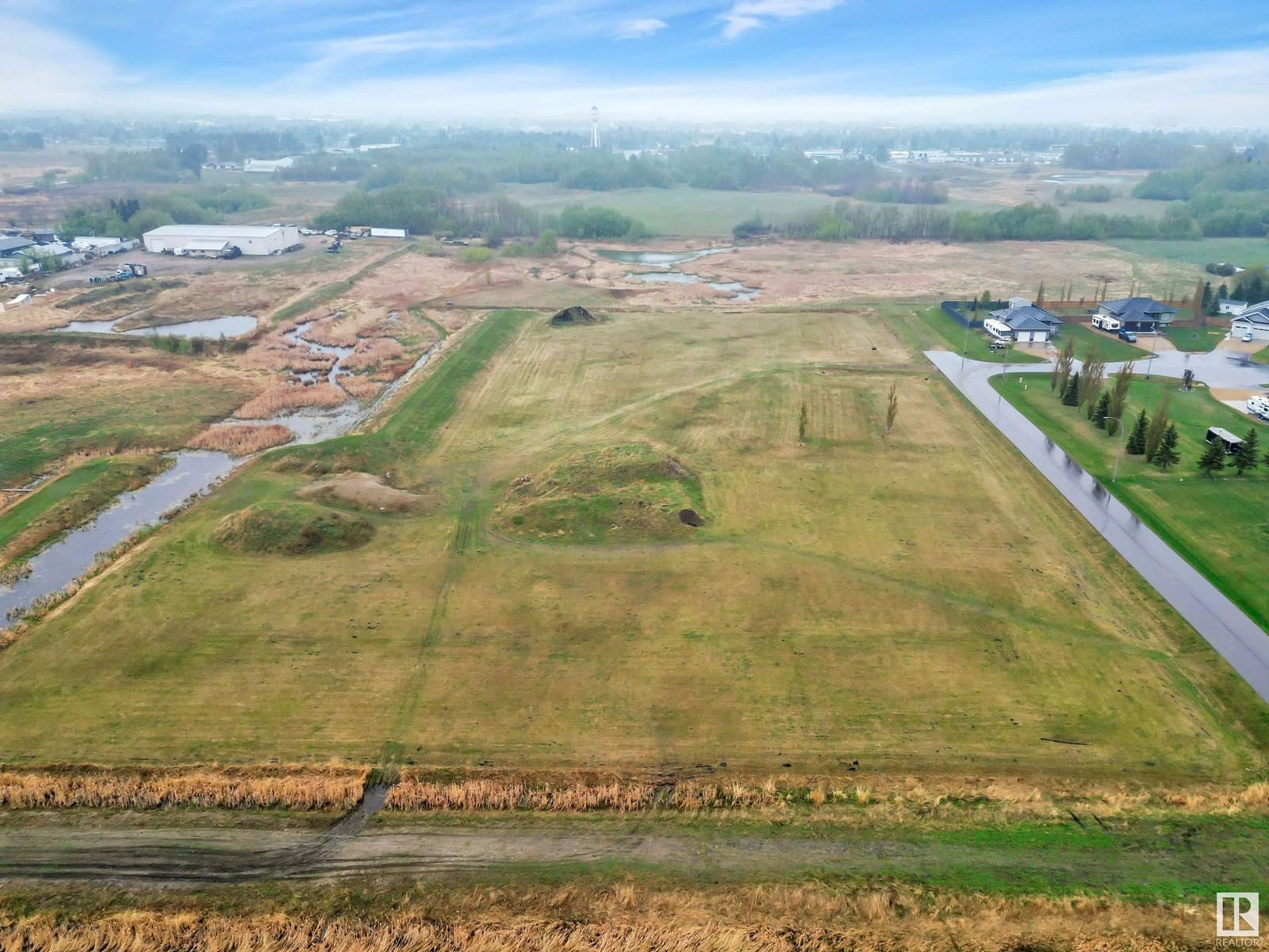 4901 62 ST Image 1