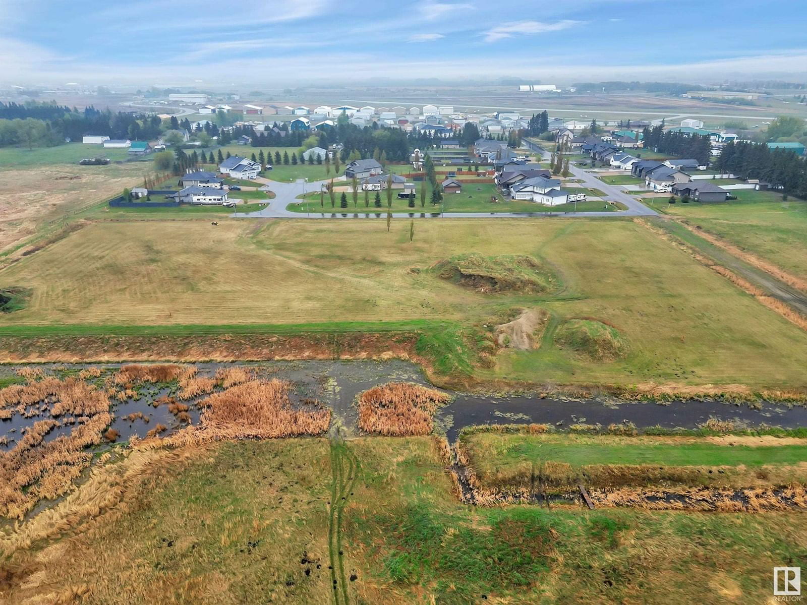 4901 62 ST Image 3