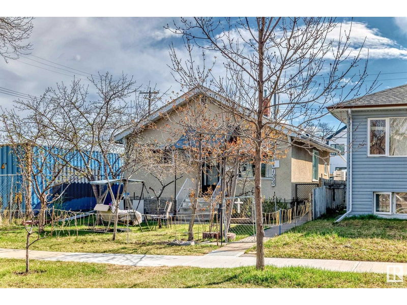 Nw - 11733 92 St Edmonton, Alberta