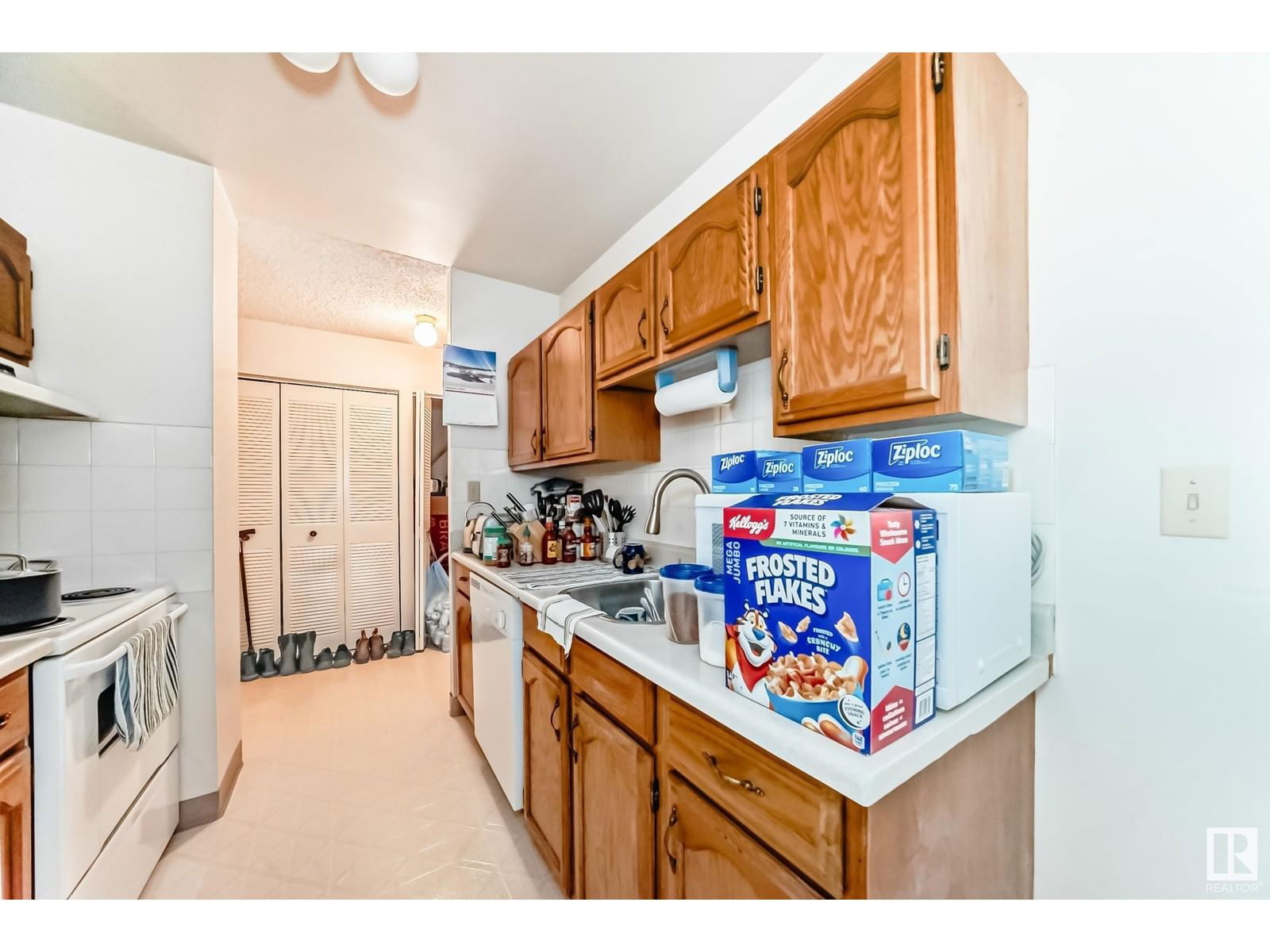 407 - 10145 109 ST Image 11