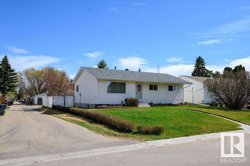 38 Balmoral Dr Spruce Grove, Alberta
