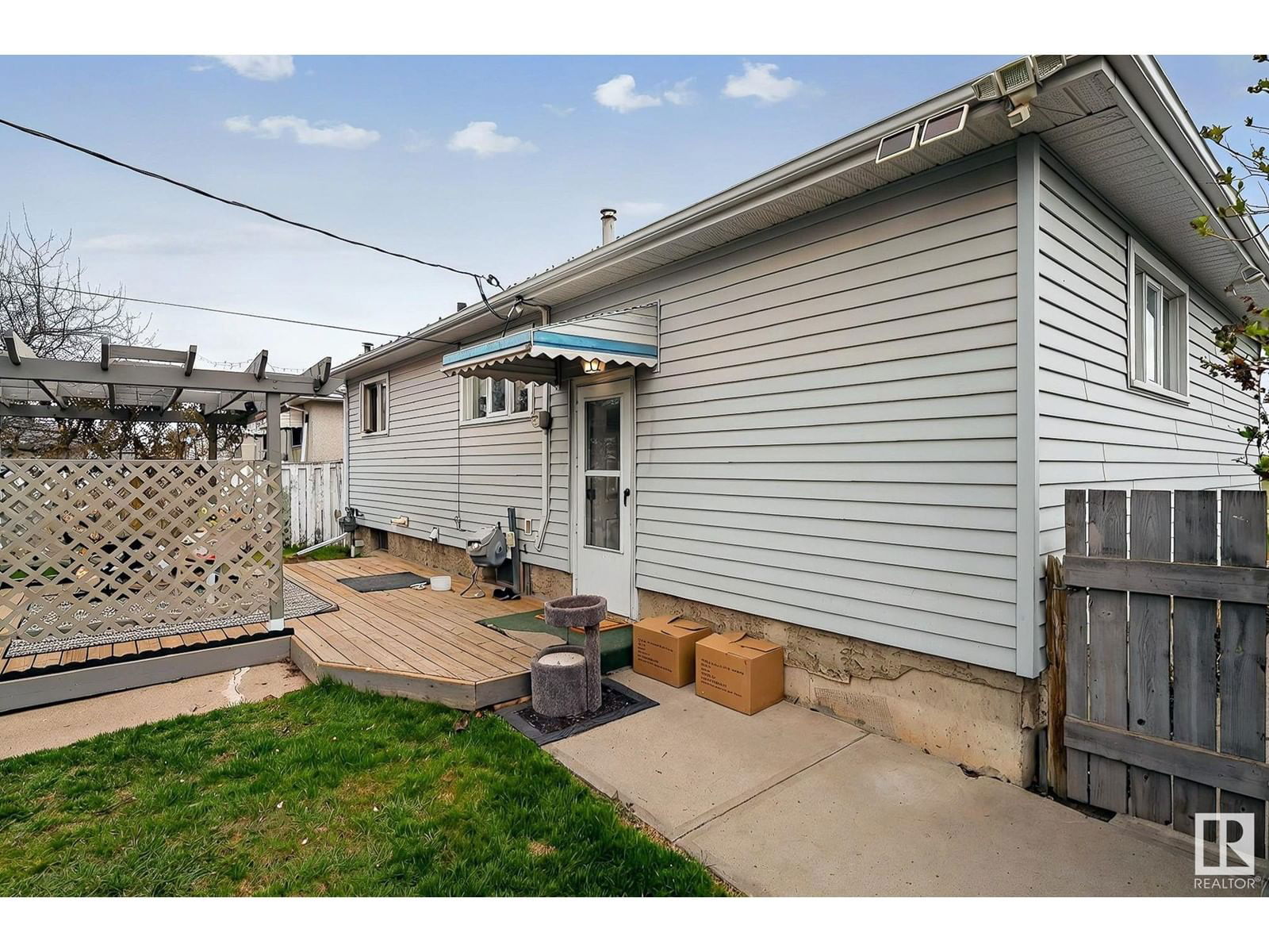 10507 134a Av Edmonton, Alberta