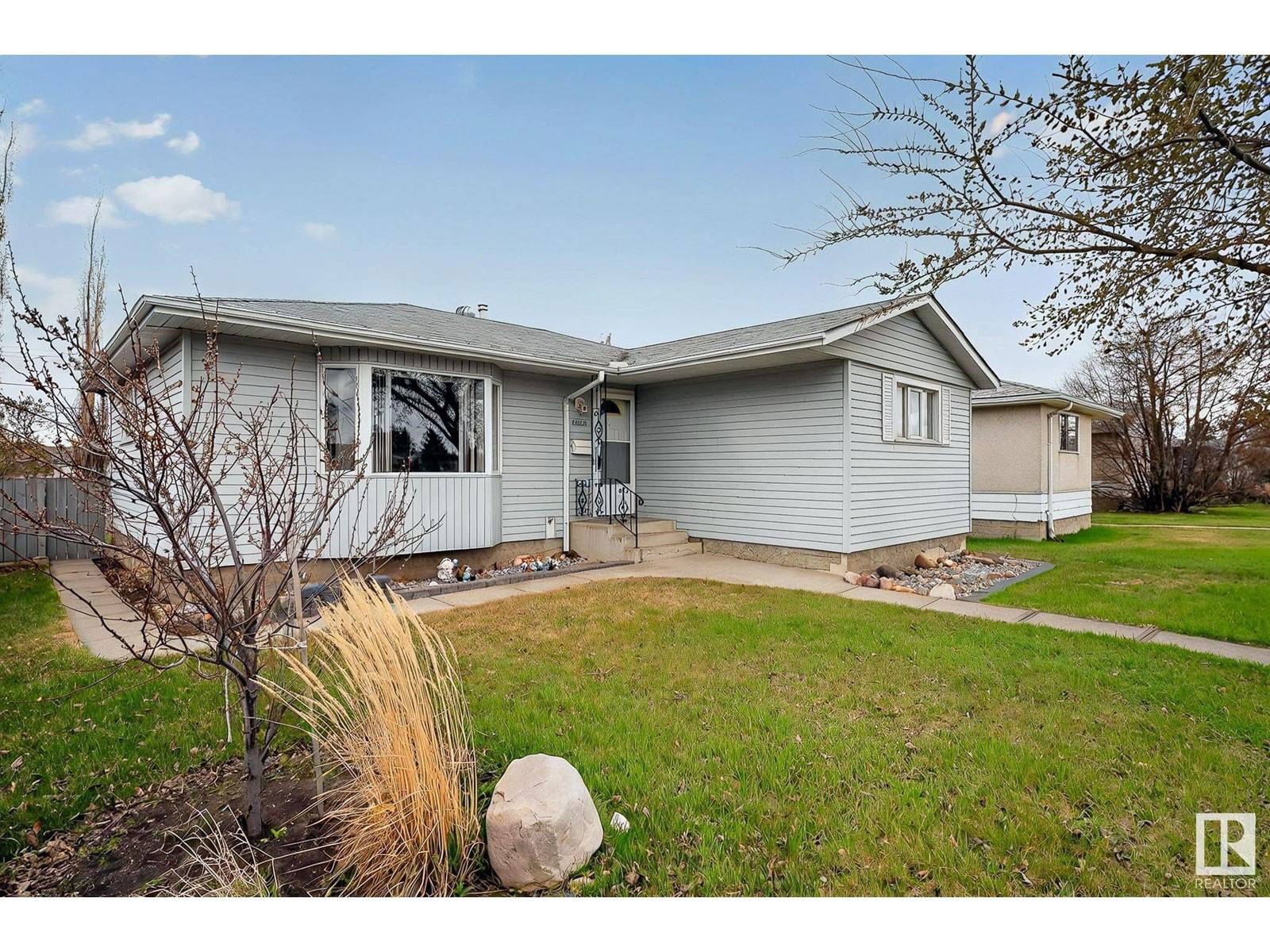 10507 134a Av Edmonton, Alberta