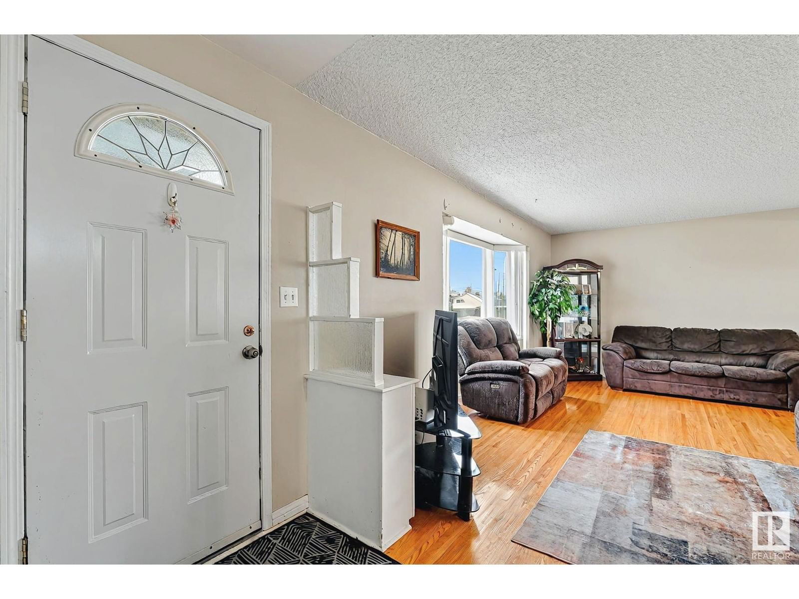 10507 134a Av Edmonton, Alberta