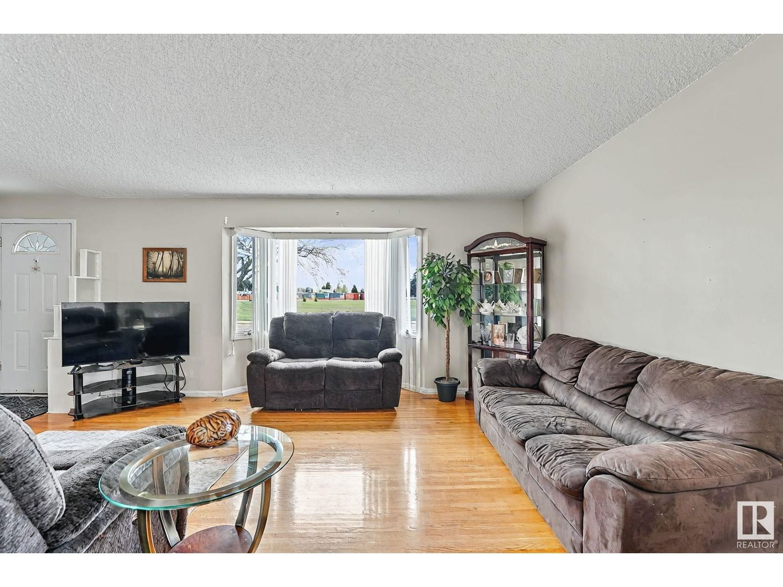 10507 134a Av Edmonton, Alberta