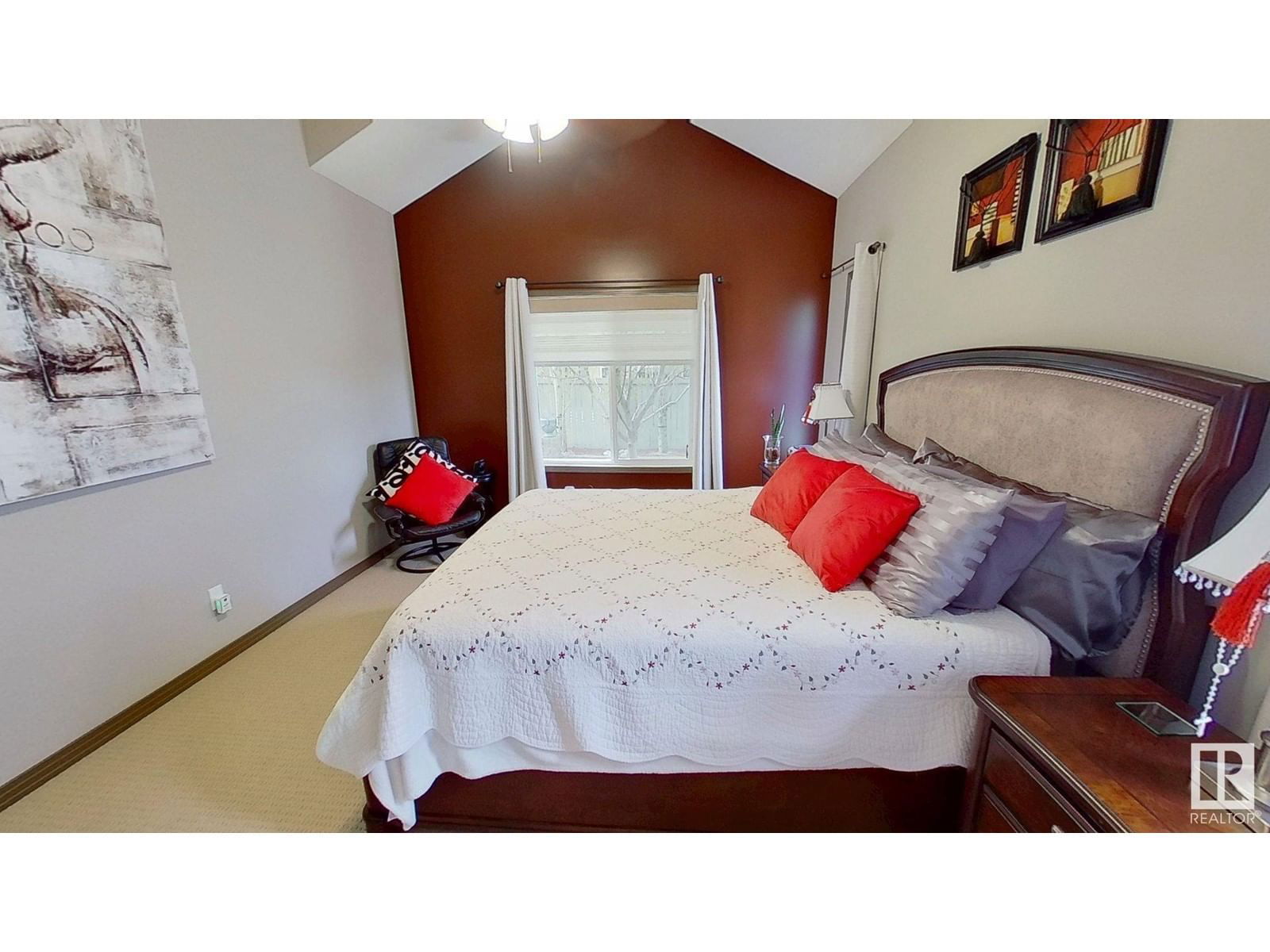1213 CUNNINGHAM DR Image 13