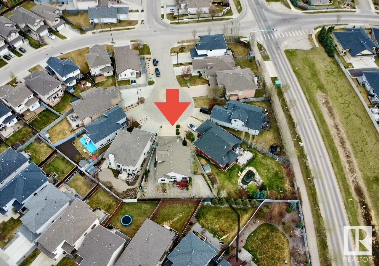 1213 CUNNINGHAM DR Image 33