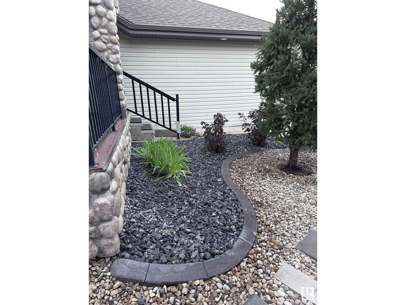1213 CUNNINGHAM DR Image 37