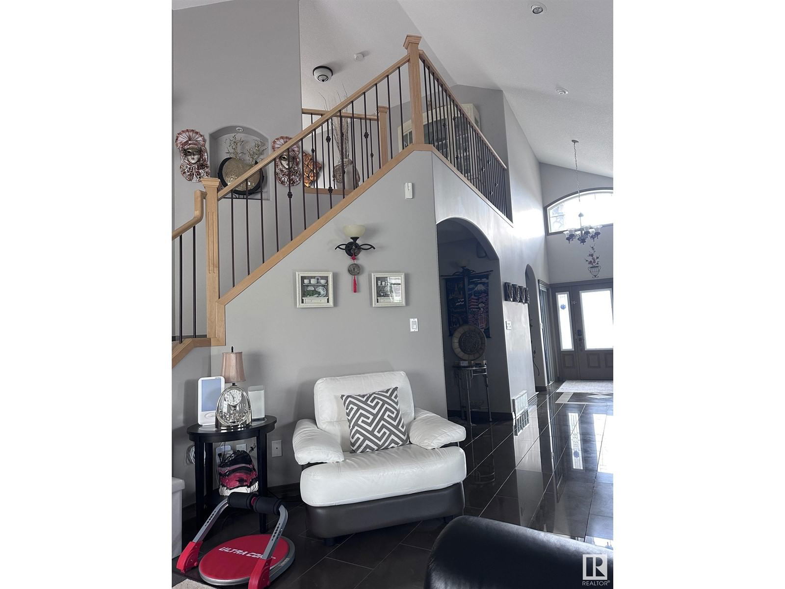 1213 CUNNINGHAM DR Image 42