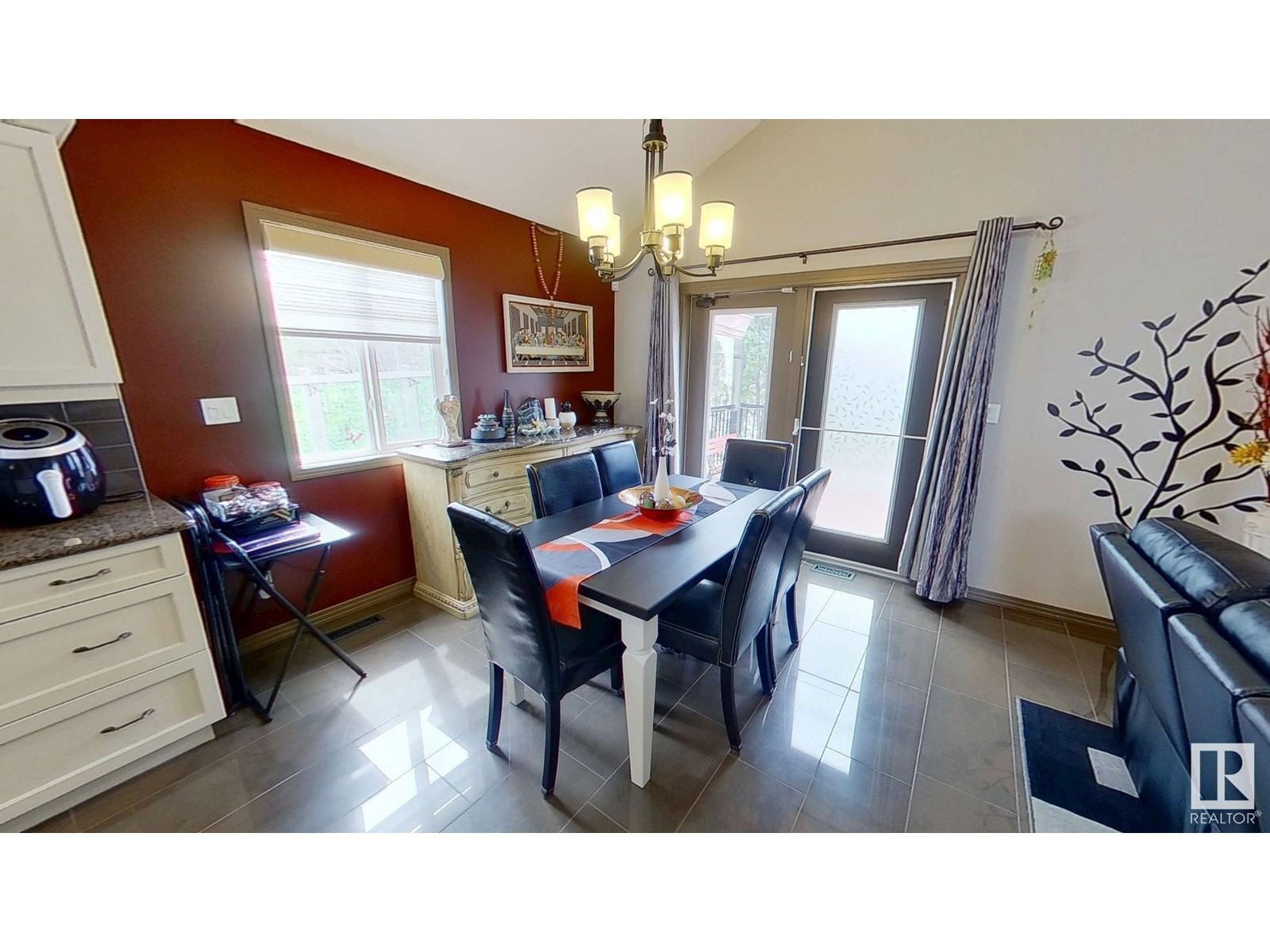 1213 CUNNINGHAM DR Image 8