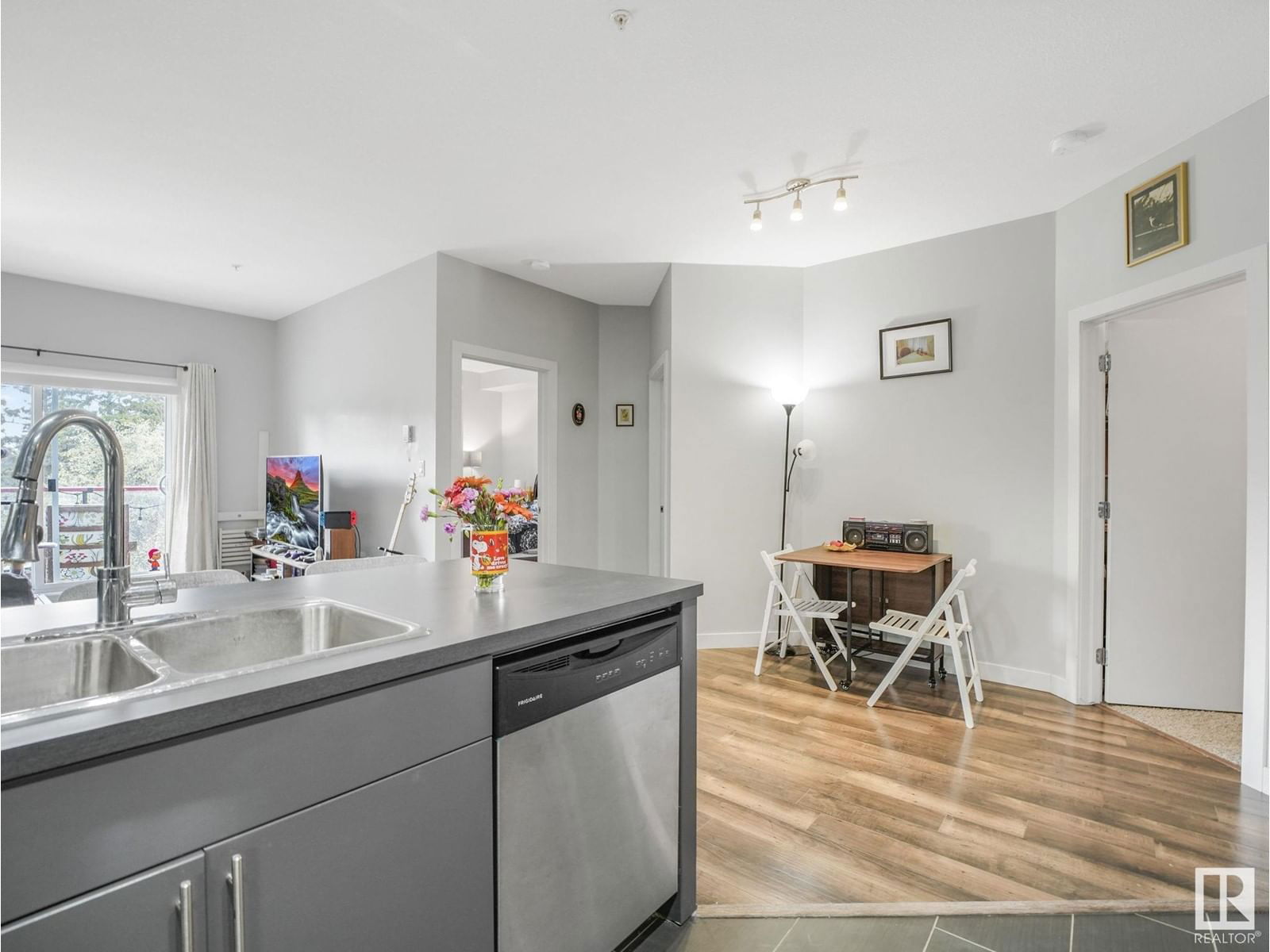 #403 - 10611 117 ST Image 11