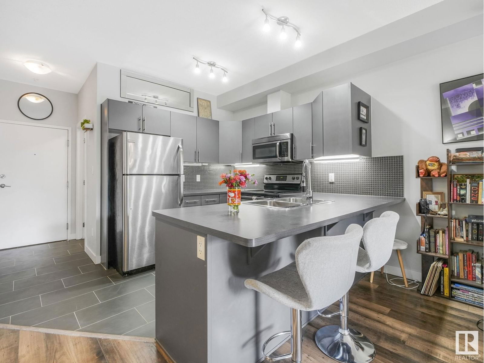 #403 - 10611 117 ST Image 12