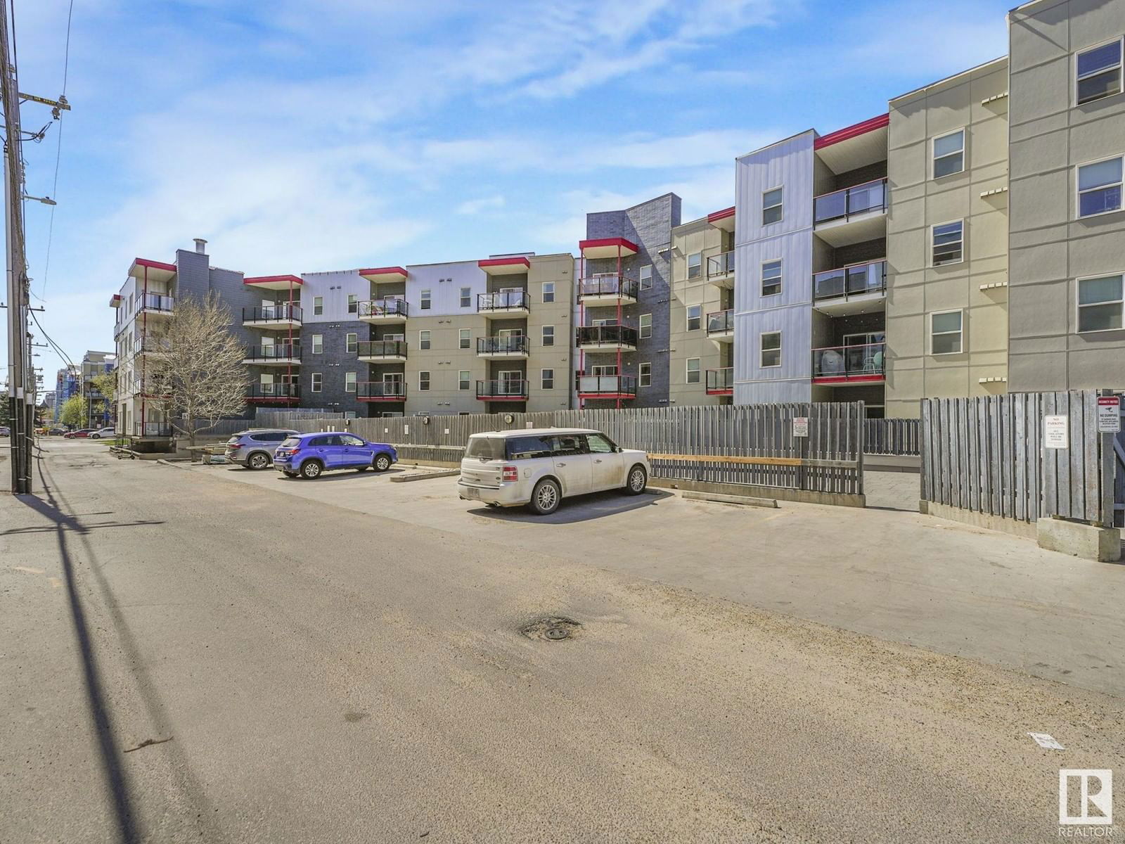 #403 - 10611 117 ST Image 32