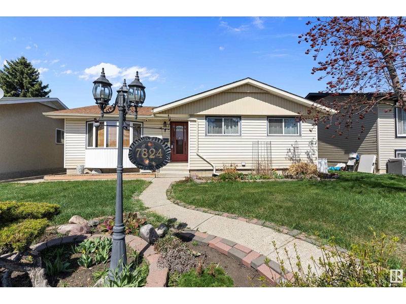 7824 147 Av Edmonton, Alberta