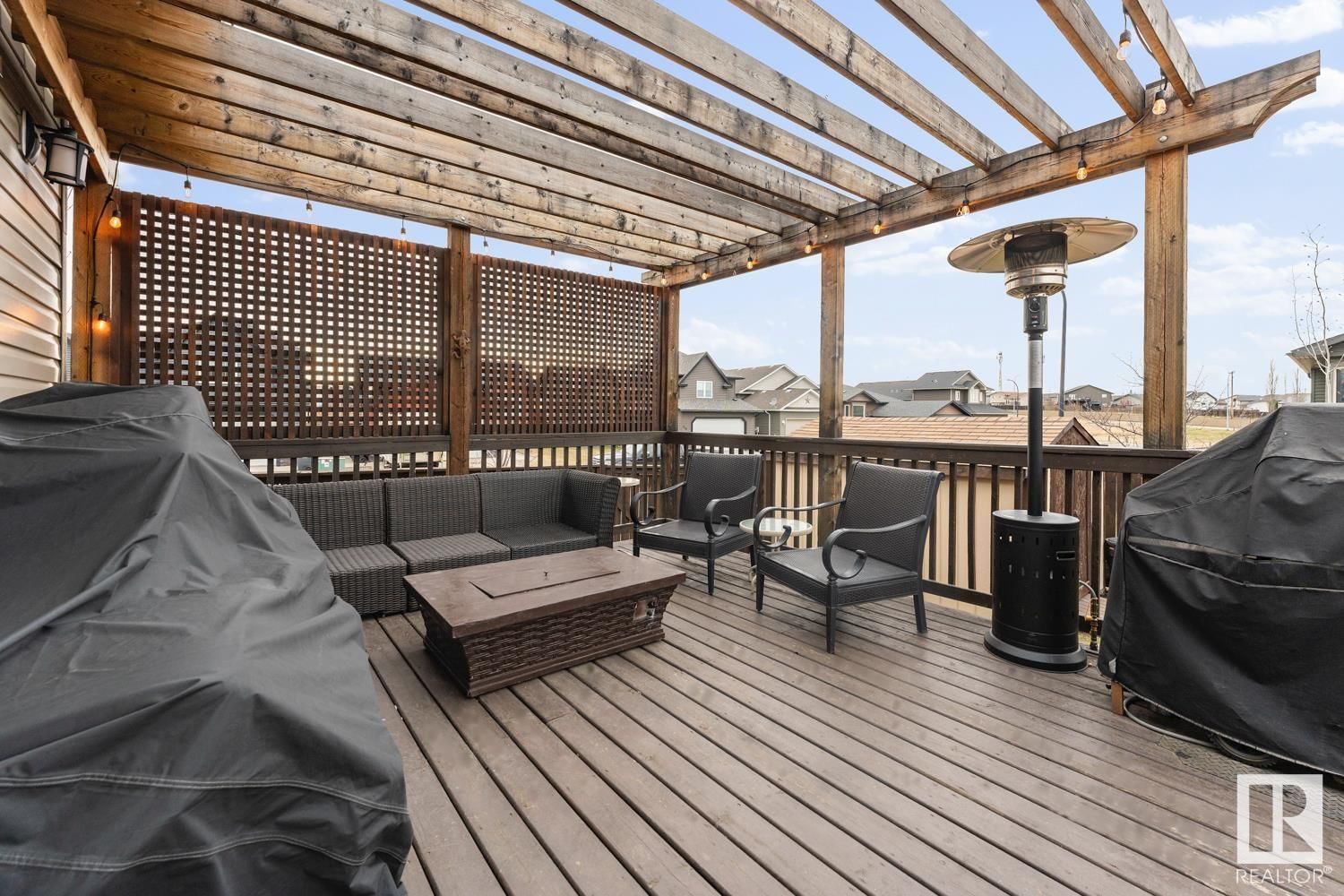 1214 18 AV Image 6