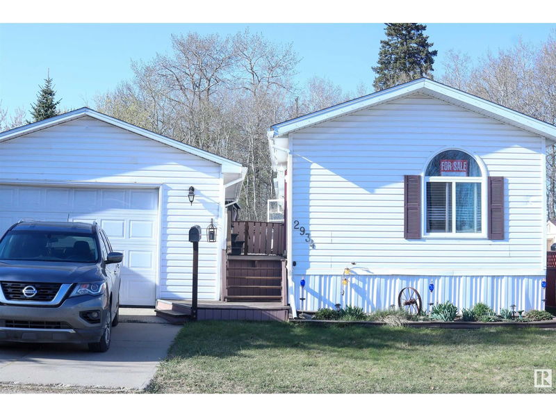 2934 Lakewood Rd Edmonton, Alberta